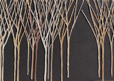 Foresta su sfondo nero